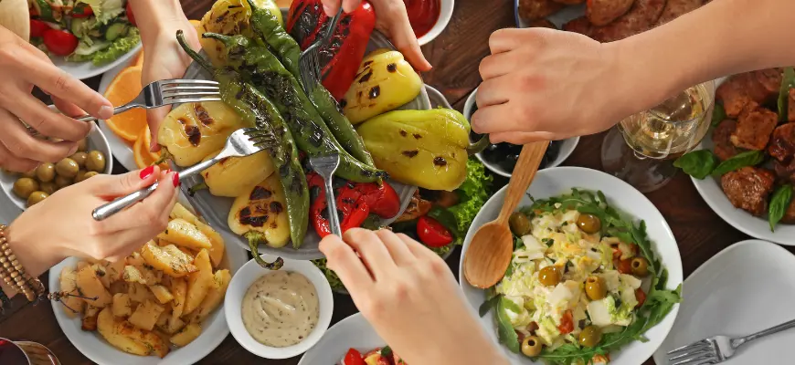 Середземноморська дієта найкраща для здоровʼя?